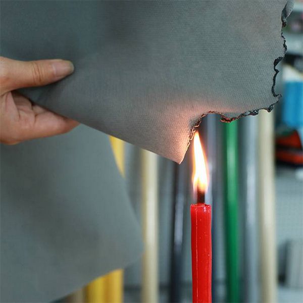 Vlies, flammhemmend / Flammhemmendes Vlies